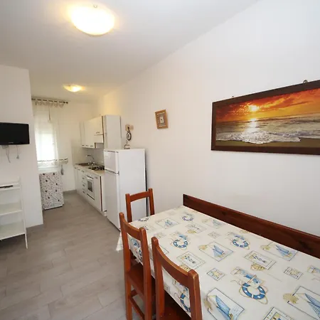 Holiday home Debby 02 *
